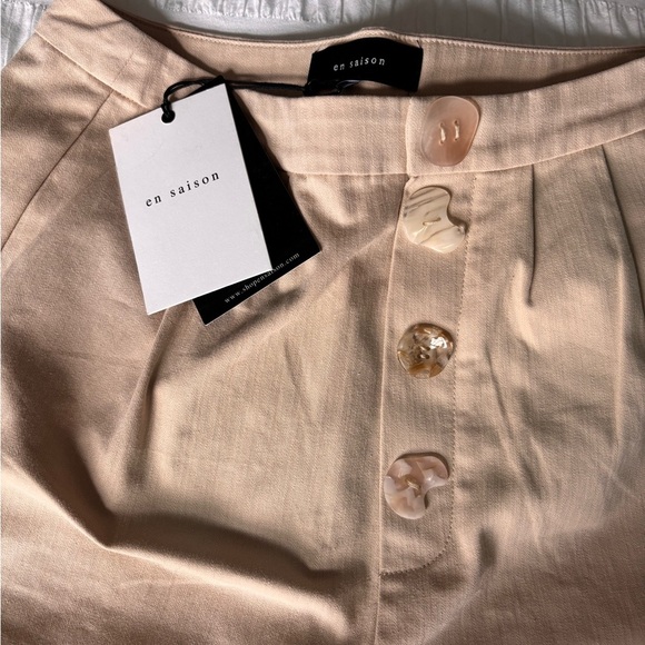 En Saison Tan Women's Shorts - Picture 6 of 6